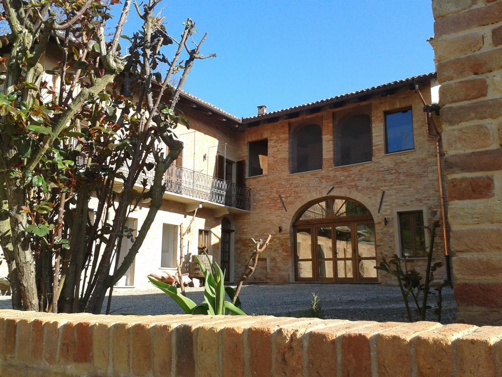 Dimora Cortese Castagnole delle Lanze Buitenkant foto