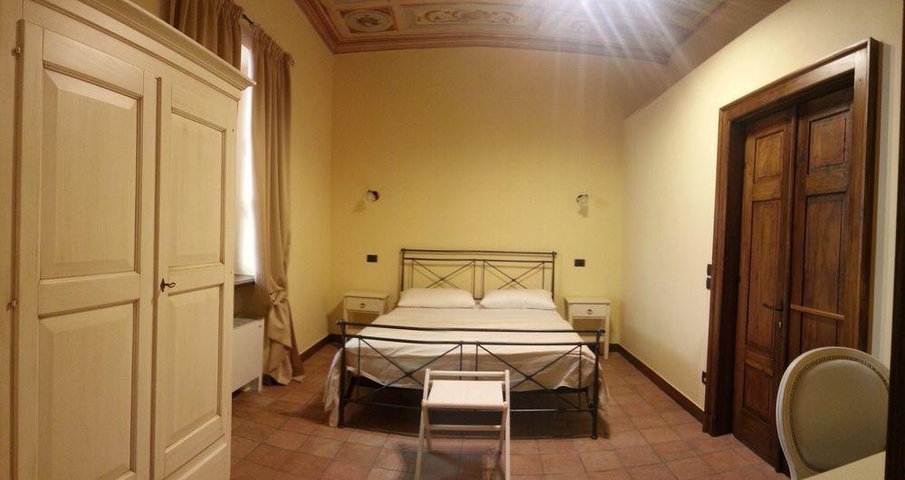 Dimora Cortese Castagnole delle Lanze Buitenkant foto