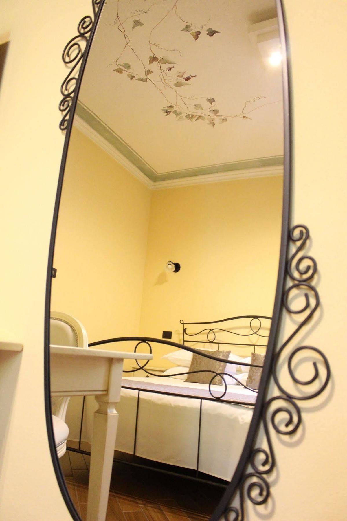 Dimora Cortese Castagnole delle Lanze Buitenkant foto